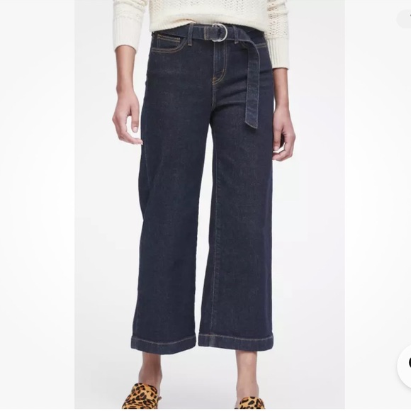 Banana Republic | High Rise Wide Leg Crop Jeans - Picture 2 of 8